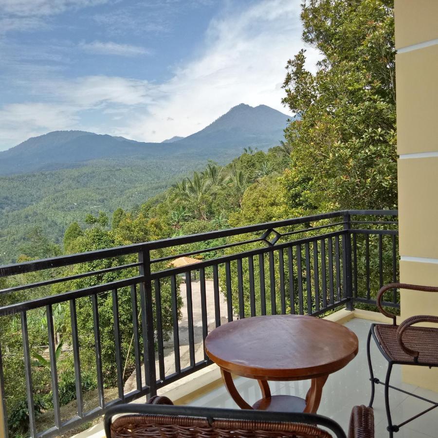 Atres Sari Resort Munduk  Luaran gambar
