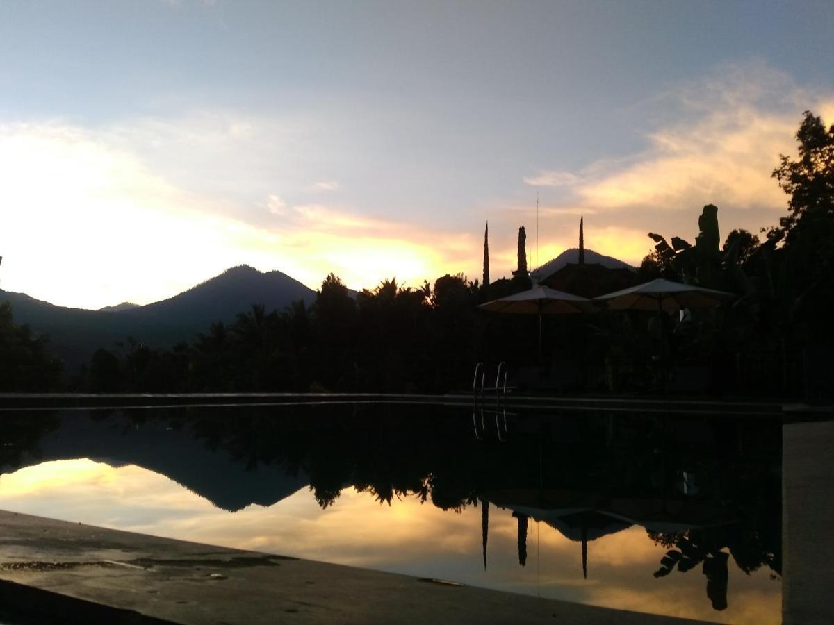 Atres Sari Resort Munduk  Luaran gambar
