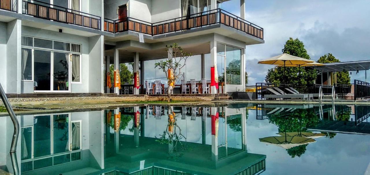 Atres Sari Resort Munduk  Luaran gambar